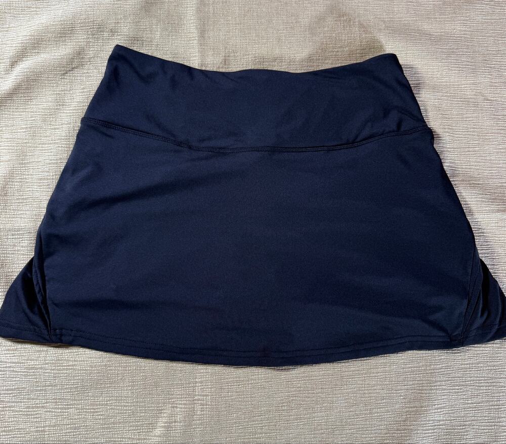YYV Women’s Black Athletic Skort Size M Built In Shorts Zip Pocket Tennis Golf